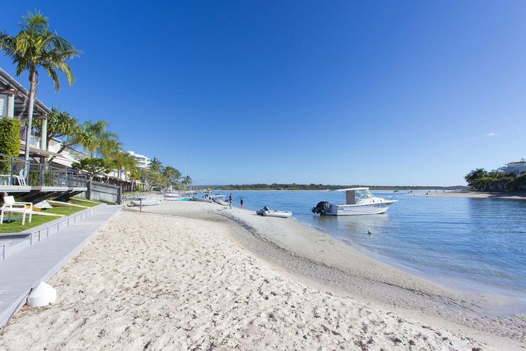 Driftwood 4 Barbados Crescent 9