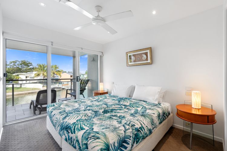 Jacaranda 12 Hastings Street 12