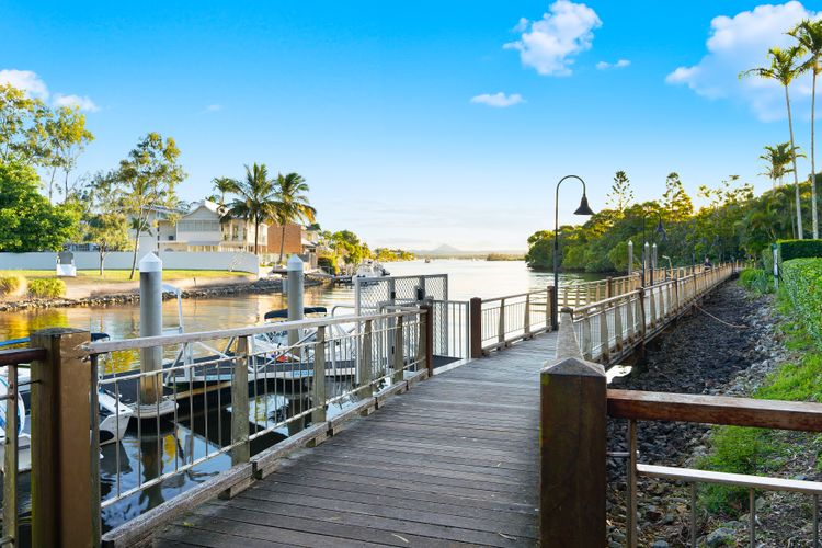 Jacaranda 12 Hastings Street 12