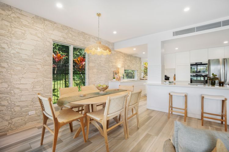 Townhouse 6 Sunseeker Close 26