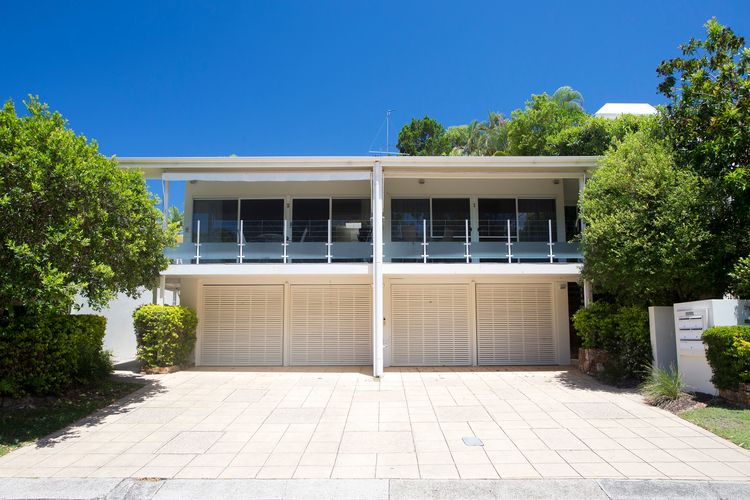 Dolphins 2 Alderly Terrace 36