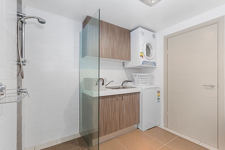 Apartment 1 Attunga Heights 4