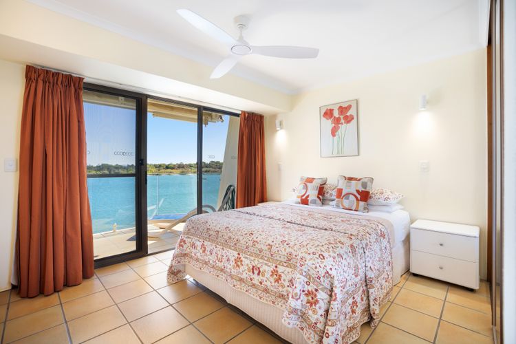 Aqua Linea 6 Noosa Parade 82