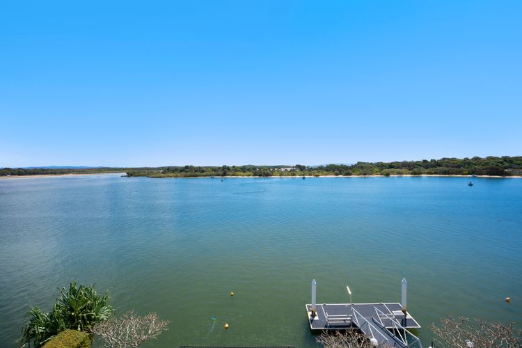 Aqua Linea 7 Noosa Parade 82