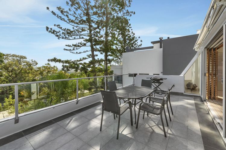 Noosa Views 3 Noosa Drive 33