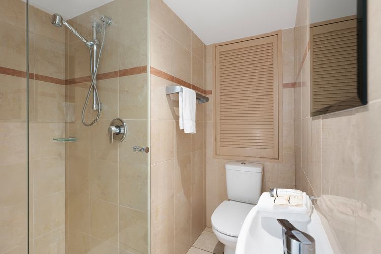 Aqua Linea 3 Noosa Parade 82