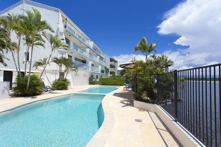 Aqua Linea 3 Noosa Parade 82