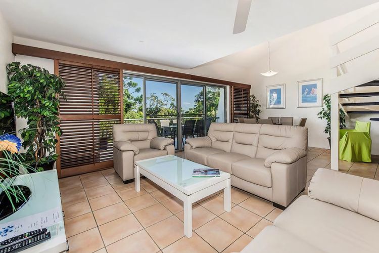 Unit 9 Viewcrest 3 Bedroom 24 Viewland Drive