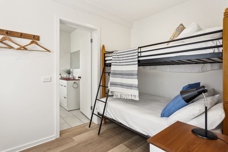 Rye Beach Chalet – Downstairs Only