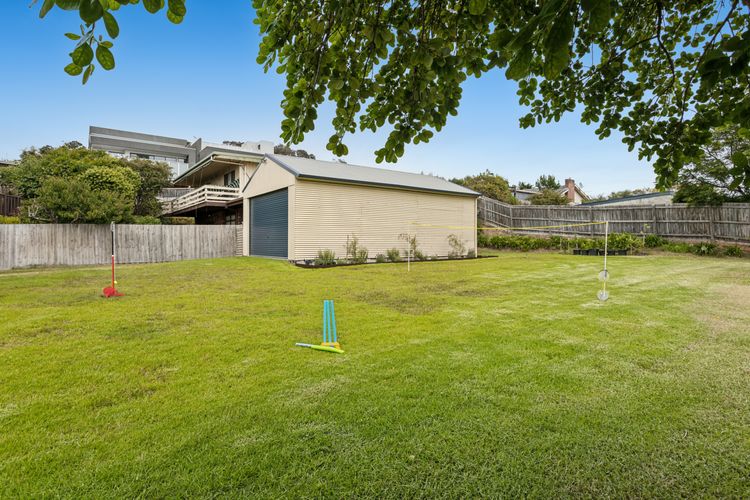 Rye Beach Chalet – Downstairs Only