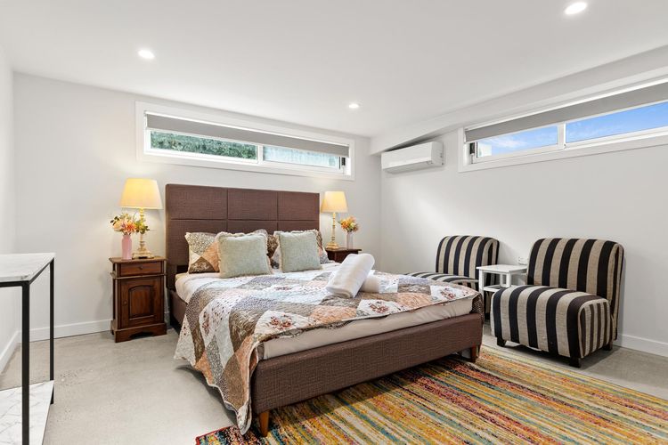 Bliss on the Bay – Full House