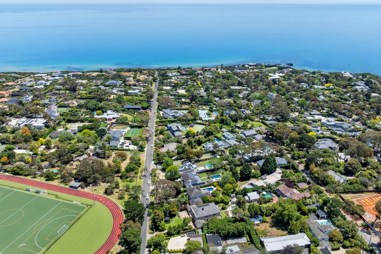 Jacksons Coast House