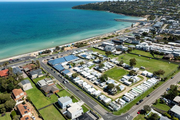 Baravi Breeze Retreat