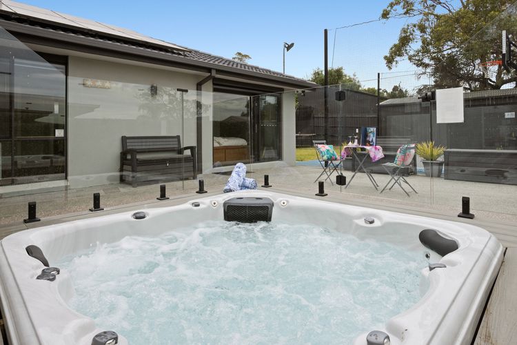 Ultimate Holiday Haven