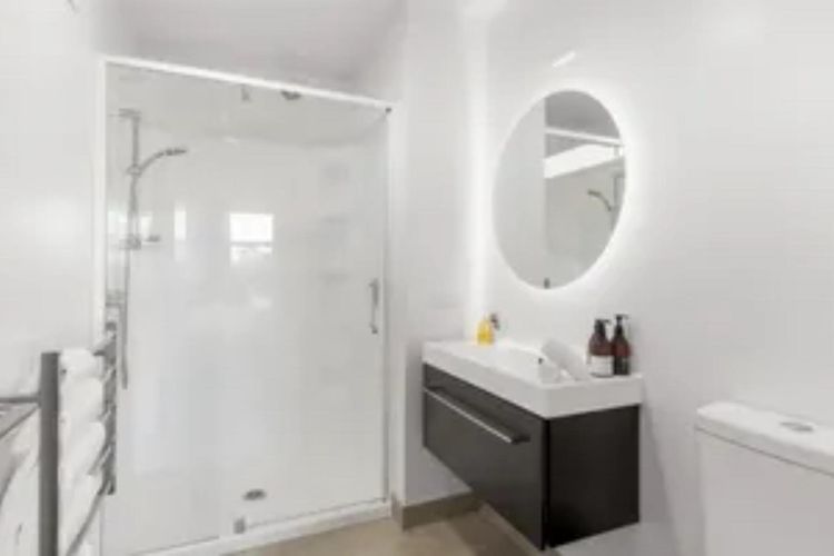 2 Bedroom Hinterland Views