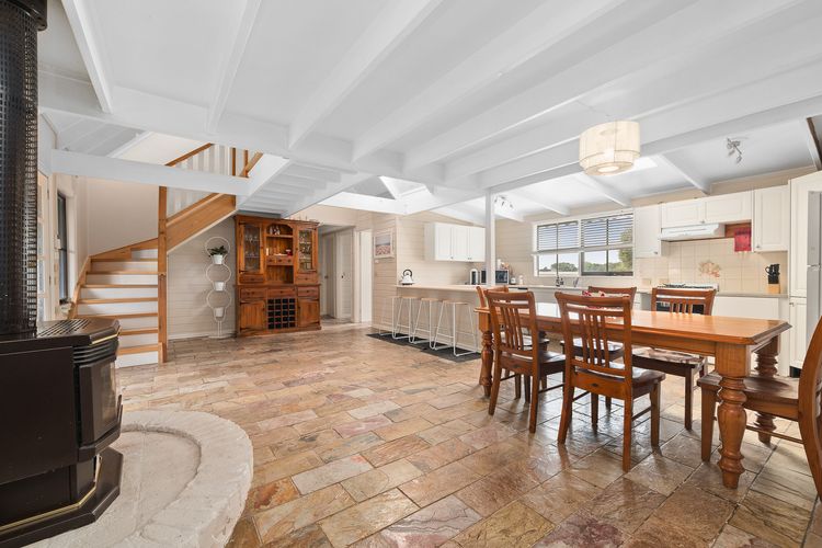 Luxury Paradise 4 Bedroom Whole House