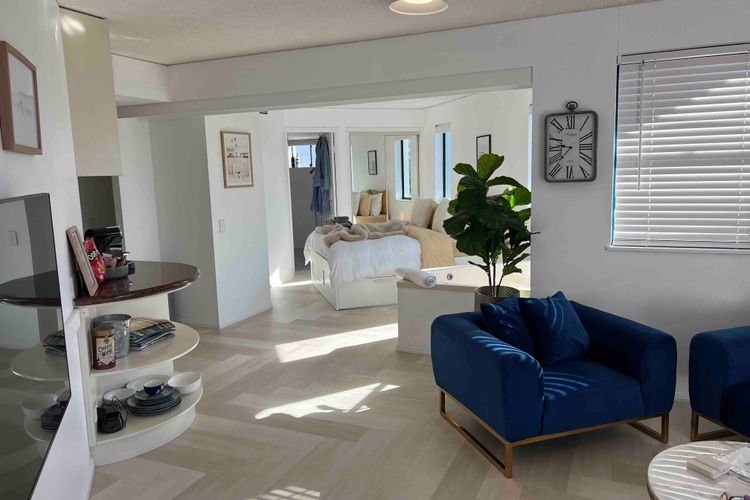 Luxury Paradise 2 Bedroom Lower House Only