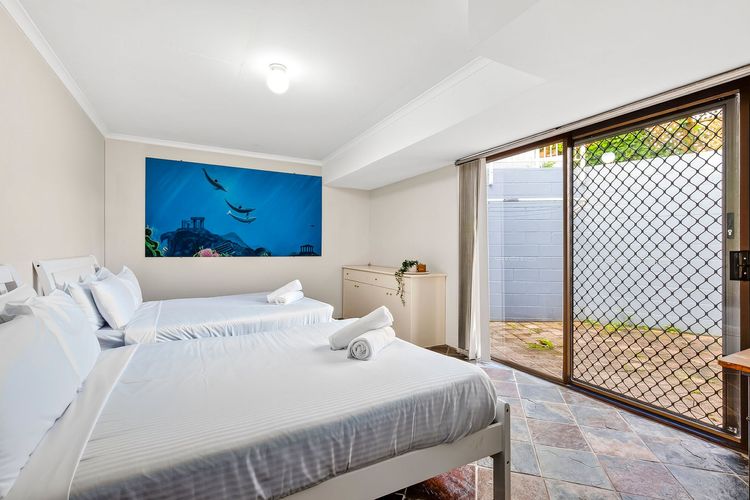 Beachside Manor