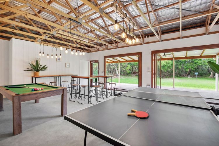 Solitary Views – Sapphire Beach