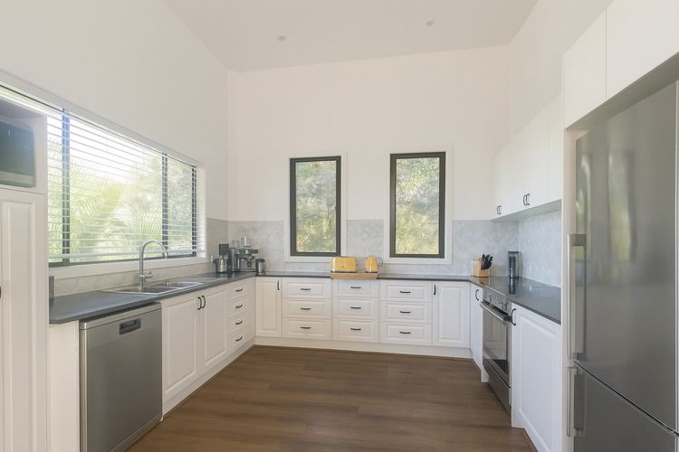 Hibiscus Haven 1BR getaway in Valla Beach