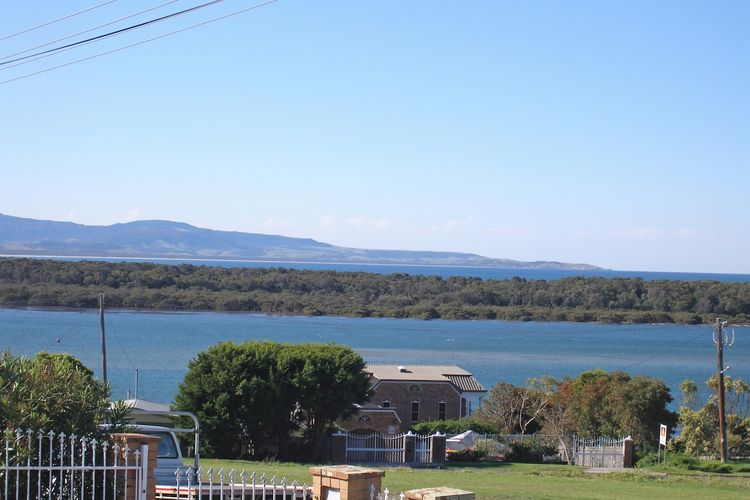 WATER VIEW HOUSE
