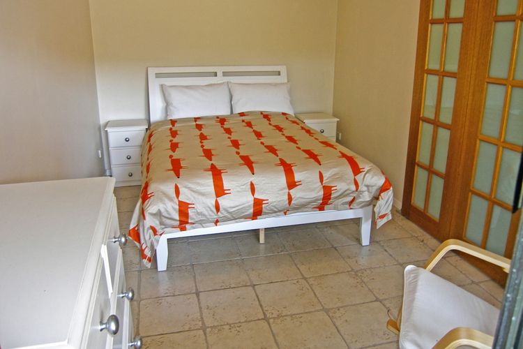 BEACH 100M CULBURRA BEACH