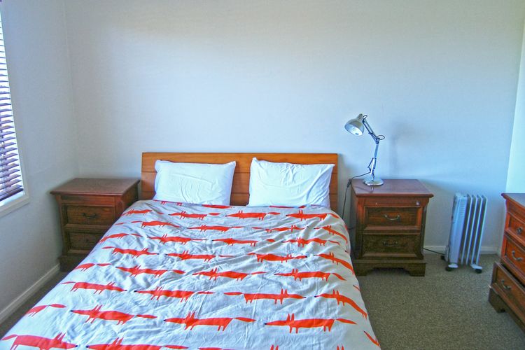 BEACH 100M CULBURRA BEACH