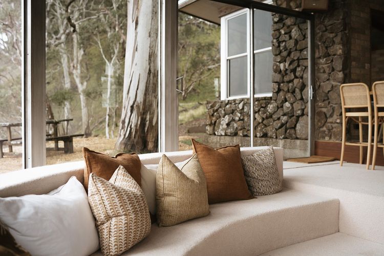 Woolooma Glass House
