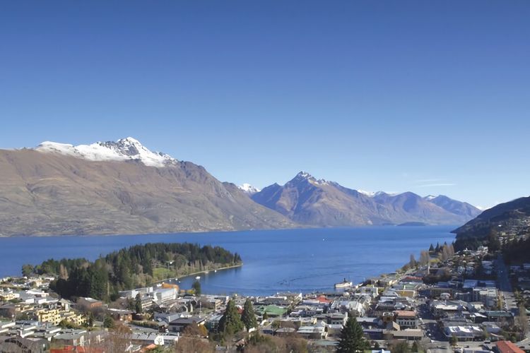 Commonage 3br Promenade Villa