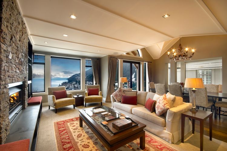 Lounge area, with gas fireplace and lake views. 