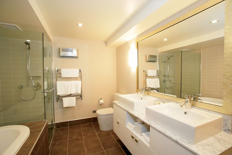 Commonage 3br Grand Promenade