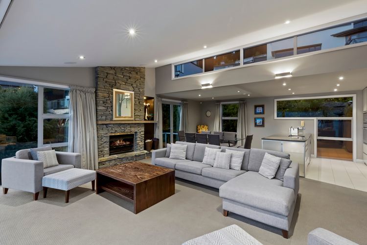 Remarkable Location Queenstown