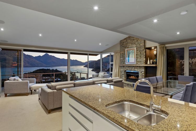 Remarkable Location Queenstown