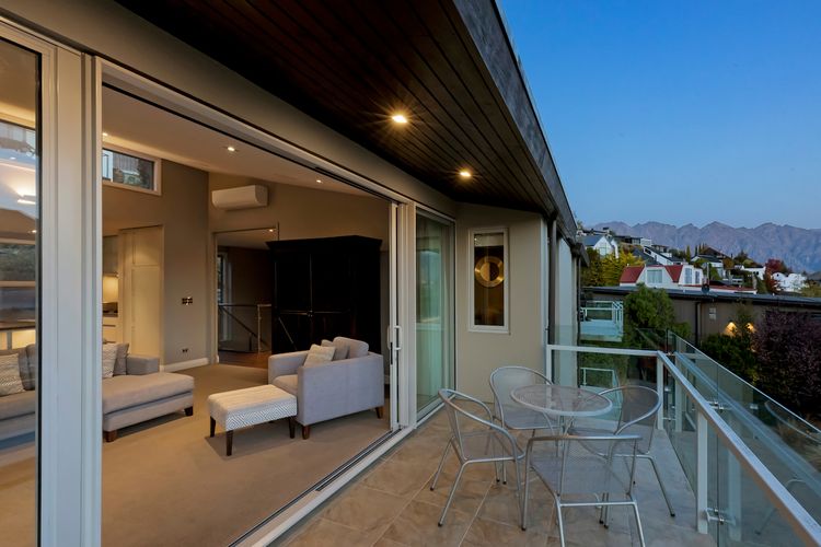 Remarkable Location Queenstown