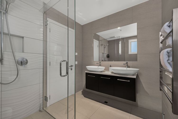 Central Queenstown Melbourne St Apartment
