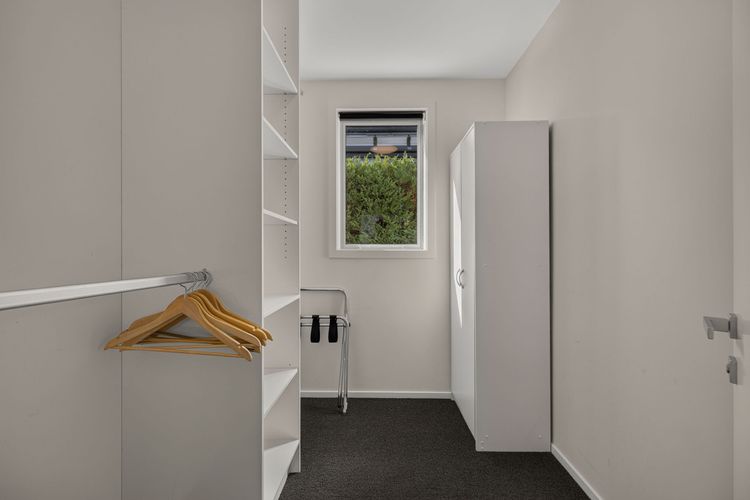 Central Queenstown Melbourne St Apartment