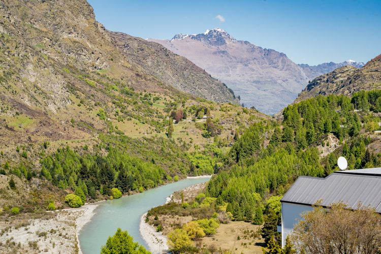 Riverview Retreat at Residence du Parc