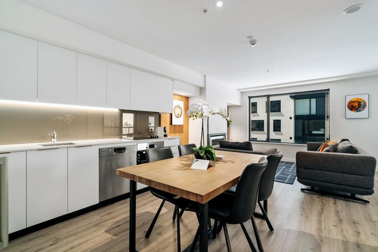 Riverview Retreat at Residence du Parc