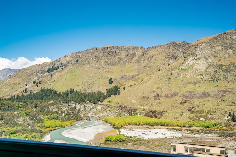 Riverview Retreat at Residence du Parc