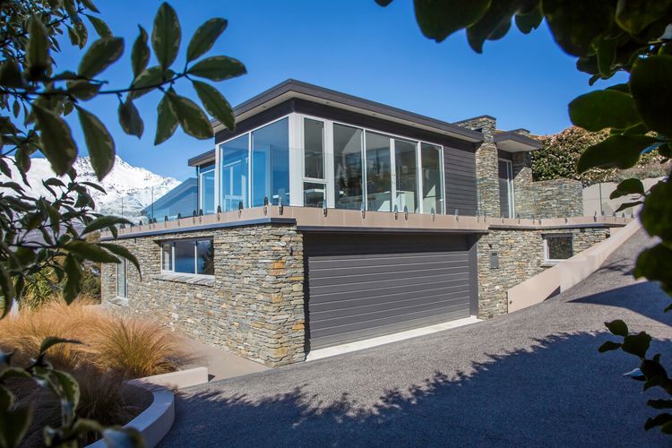 The Views Spa by Staysouth