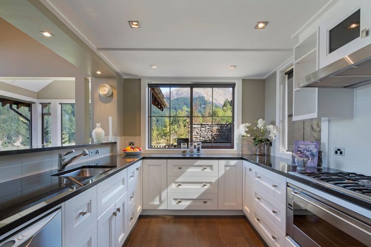 Commonage 2br Grand Promenade