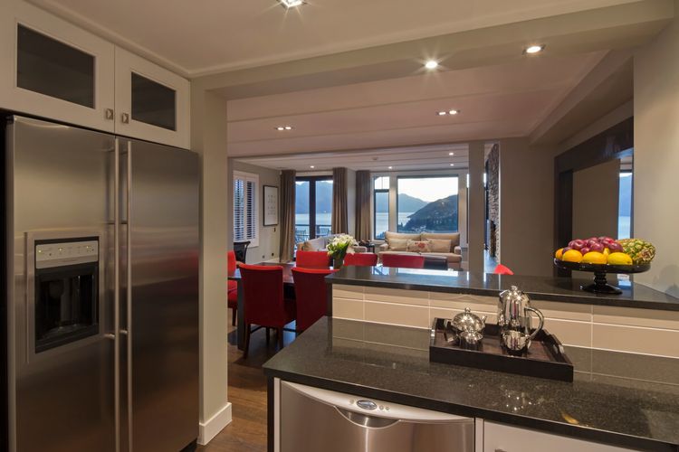 Commonage 2br Promenade Villa