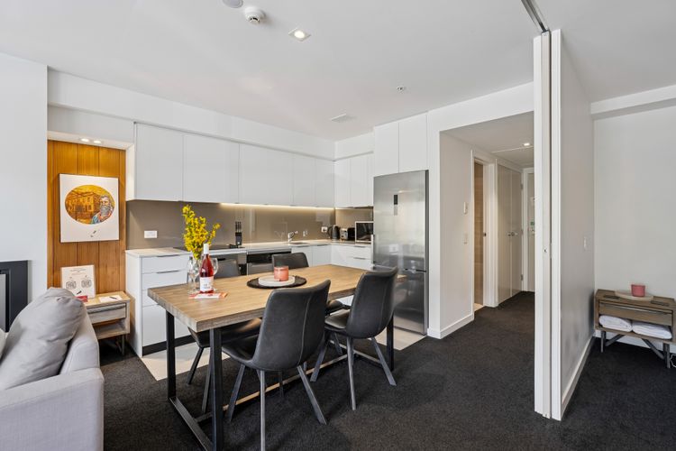 Kiwi 2-bed Apartment minutes from Coronet Peak