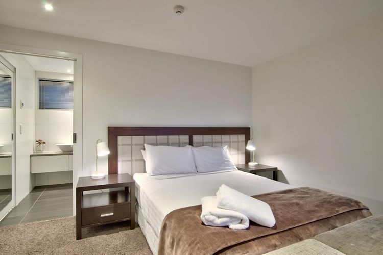 Bay View Condo by Staysouth