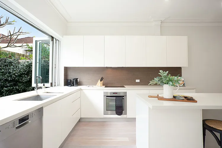Bondi Coastal Dream ISYD