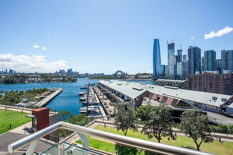 Harbour Views Pyrmont IH