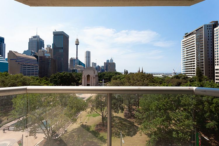 Hydeaway Luxe City Apartment I90