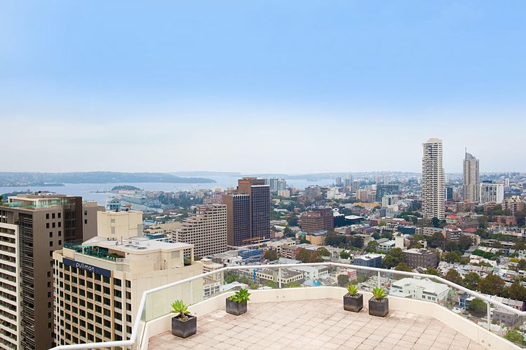 Hydeaway Luxe City Apartment I90