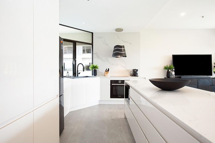Hydeaway Luxe City Apartment I90