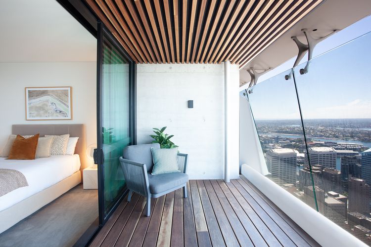 Prestige City Chic I90